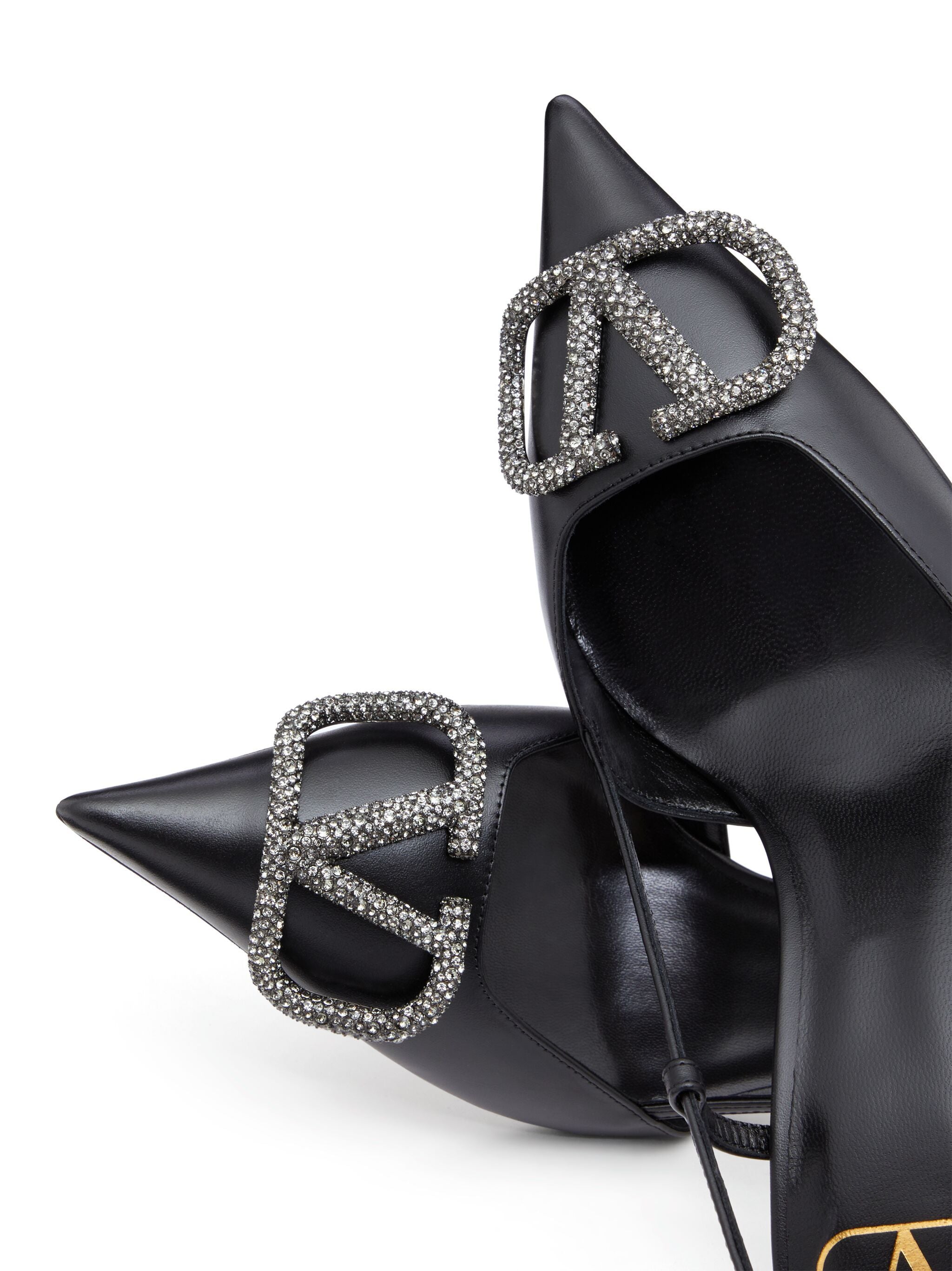 Valentino Garavani VLogo Signature Slingback pumps Black